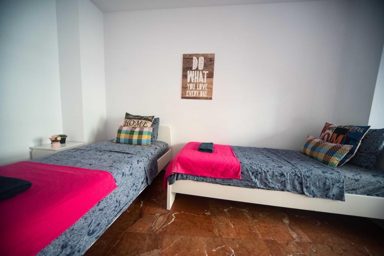 Habitacion Doble En Eixample Barcelona Exterior foto